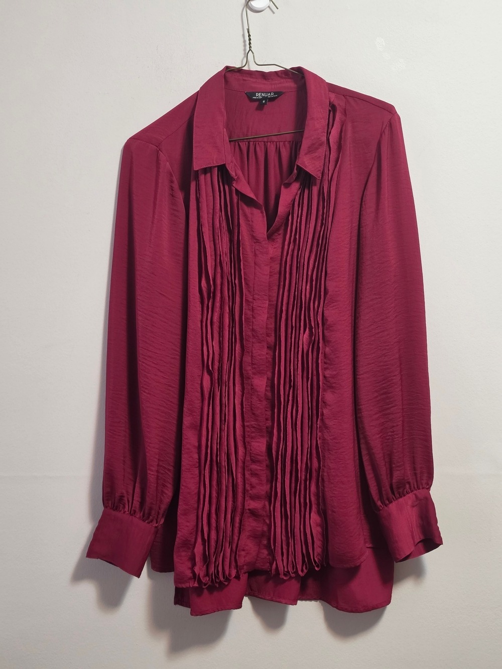 Renuar Women's Pleated Front Button-Up Blouse - Wine